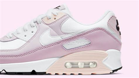 Nike Air Max pink cream